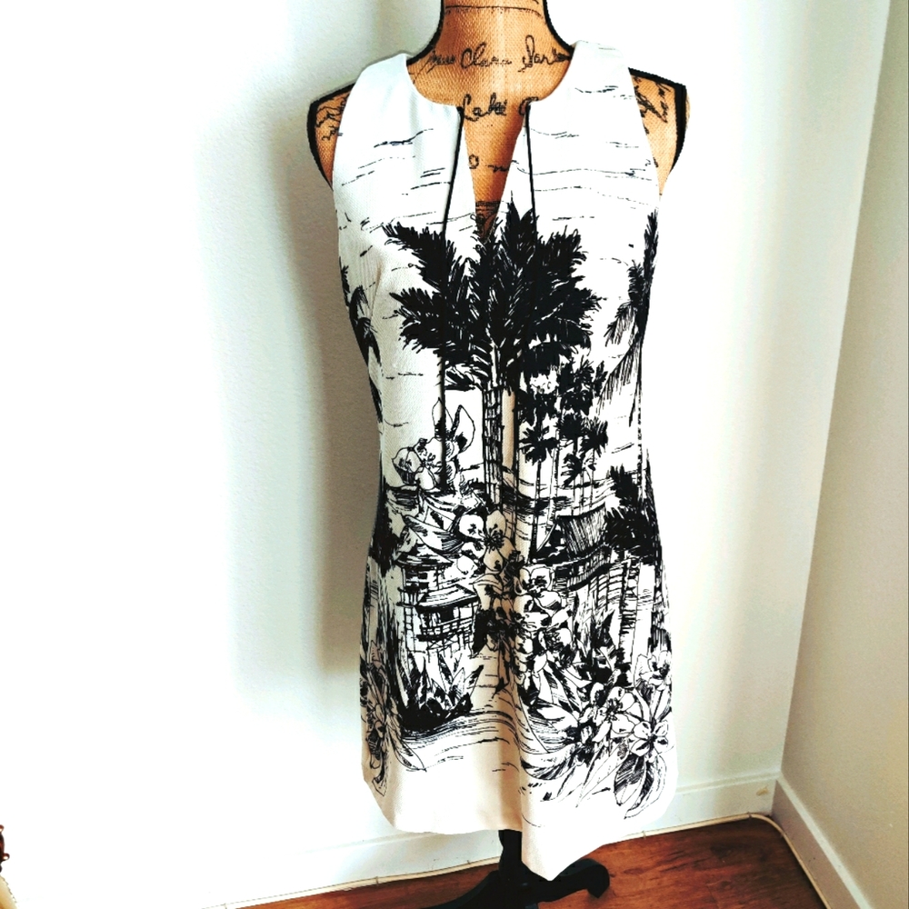 🤍 🌴Black & White len fabric with Palms print dress